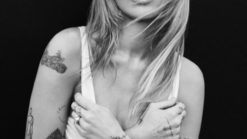 Last Minute: Miley – “Bass Persuades” (18.09.)